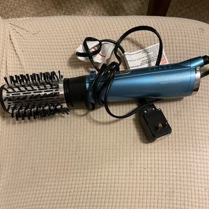 Bablyliss Pro hair dryer brush